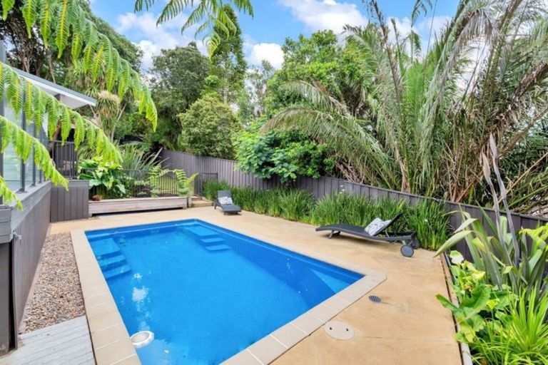 Photo of property in 20 Asbury Crescent, Campbells Bay, Auckland, 0630