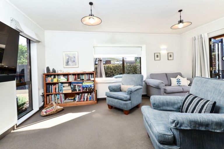 Photo of property in 7b Arcus Street, St Andrews, Hamilton, 3200