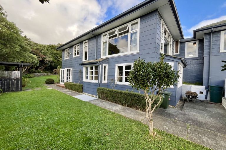Photo of property in 14 Cecil Road, Tawa, Wellington, 5028