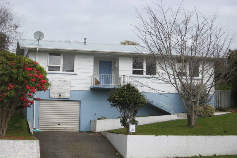 Photo of property in 5 Granby Place, Westown, New Plymouth, 4310