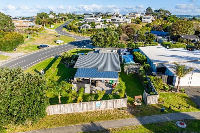 Photo of property in 46 Moir Point Road, Mangawhai Heads, Mangawhai, 0505