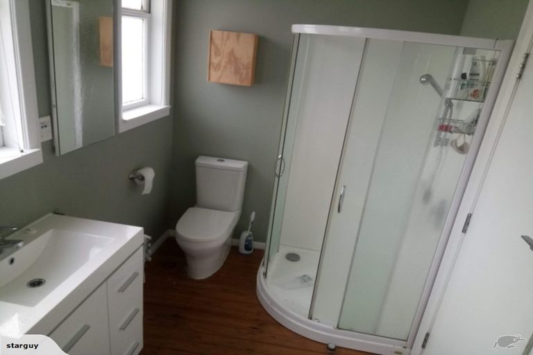 Photo of property in 3 Garden Road, Avalon, Lower Hutt, 5011