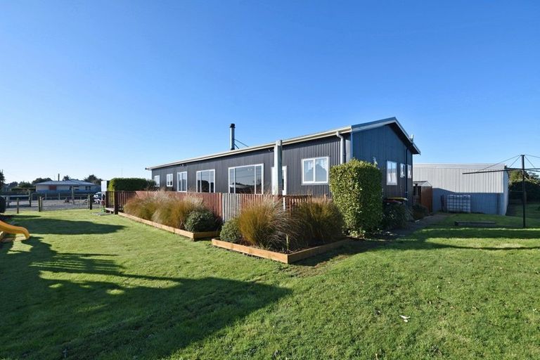 Photo of property in 111 Avon Road, Clifton, Invercargill, 9812