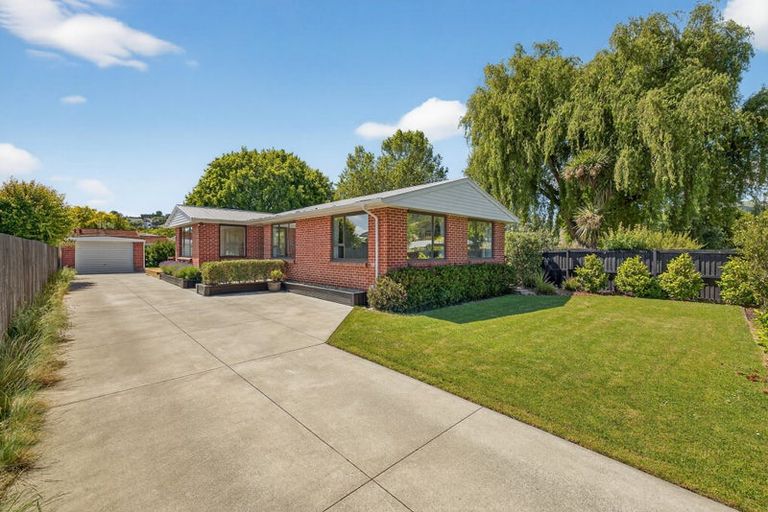 Photo of property in 25 Waipara Street, Cracroft, Christchurch, 8025