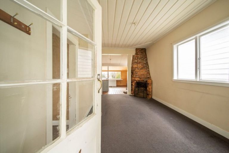 Photo of property in 163 Lemon Street, Strandon, New Plymouth, 4312