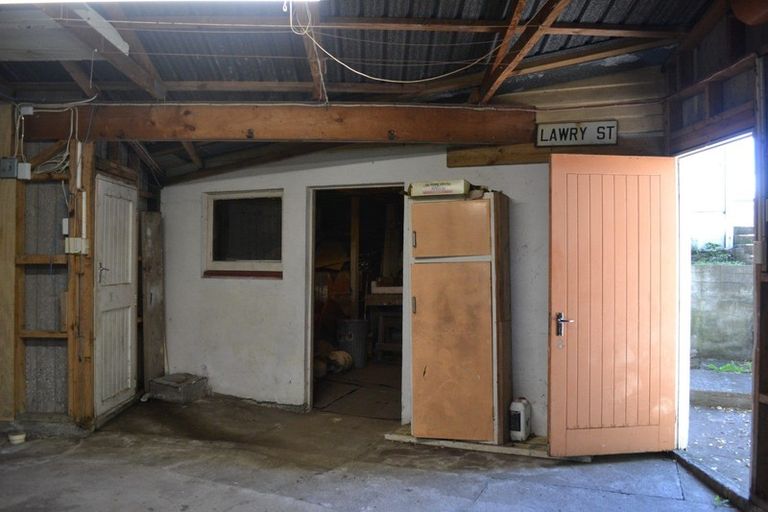 Photo of property in 31 Lawry Street, Blagdon, New Plymouth, 4310