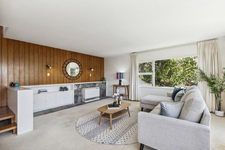 Photo of property in 67 Wadestown Road, Wadestown, Wellington, 6012