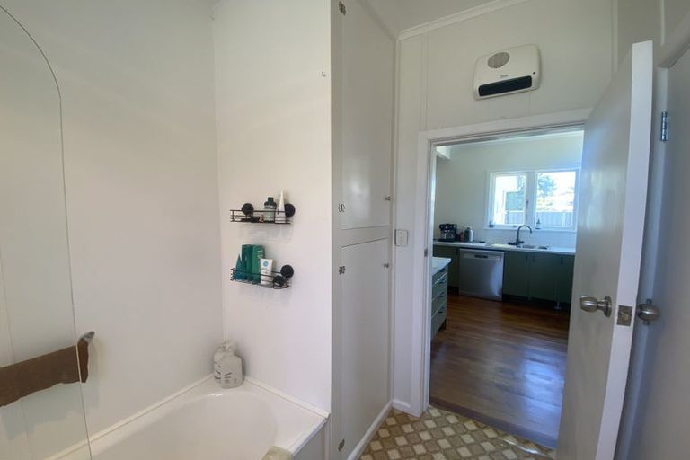 Photo of property in 2 Tripoli Street, Onekawa, Napier, 4110