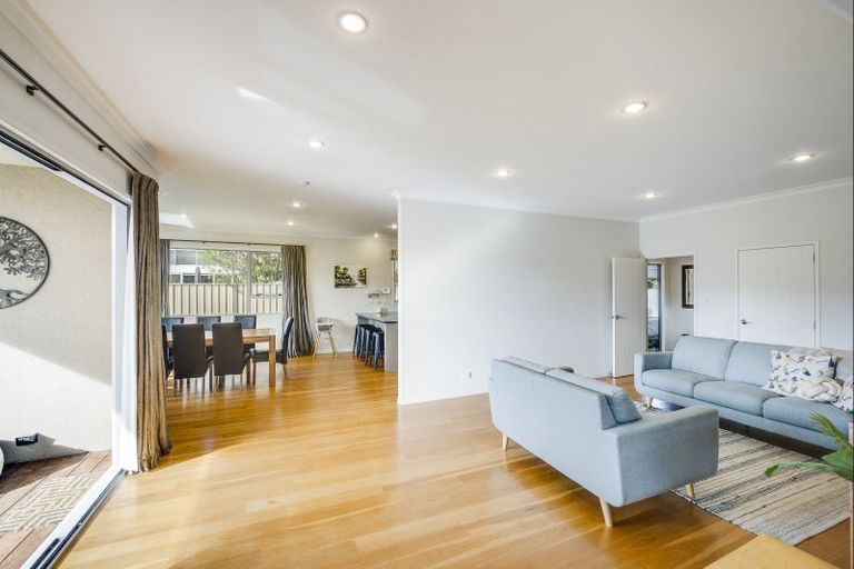 Photo of property in 154b Avondale Road, Greenmeadows, Napier, 4112