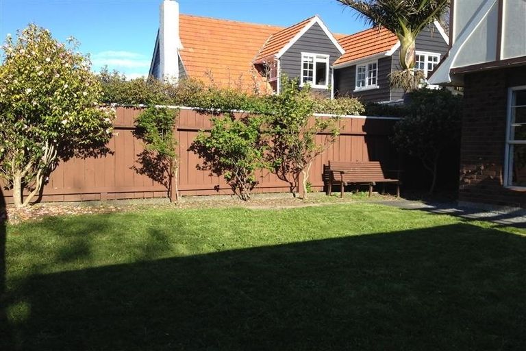 Photo of property in 18a Wai-iti Crescent, Woburn, Lower Hutt, 5010