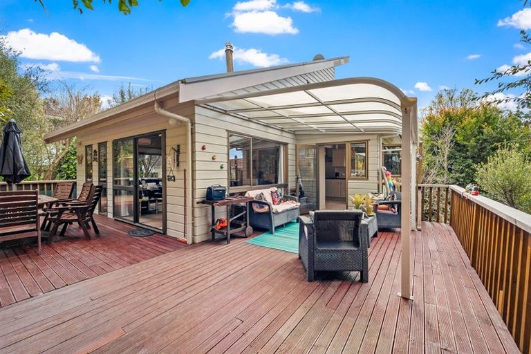 Photo of property in 1/685 East Coast Road, Browns Bay, Auckland, 0630