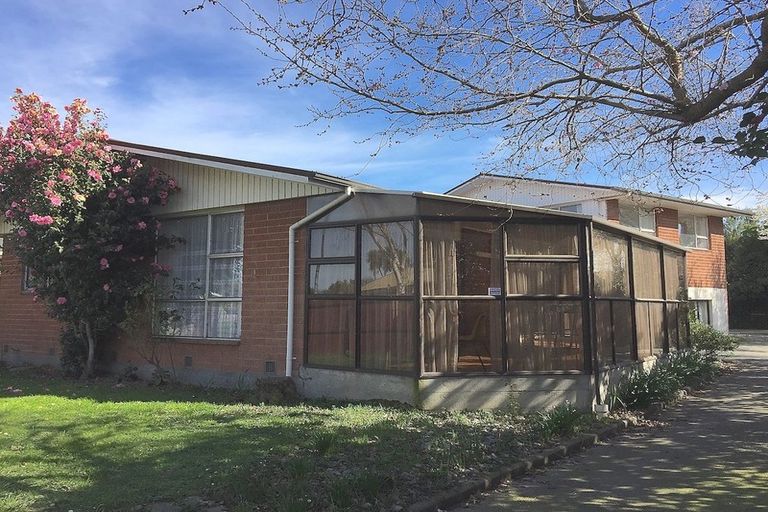 Photo of property in 3 Hartford Street, Burnside, Christchurch, 8053
