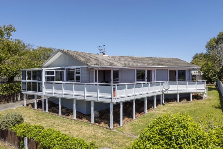 Photo of property in 15 Ferney Place, Richmond Heights, Taupo, 3330