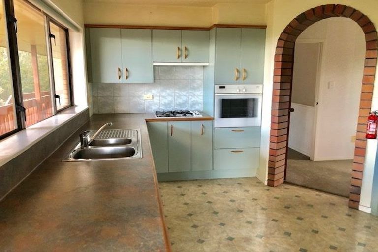 Photo of property in 44 Glendhu Road, Bayview, Auckland, 0629