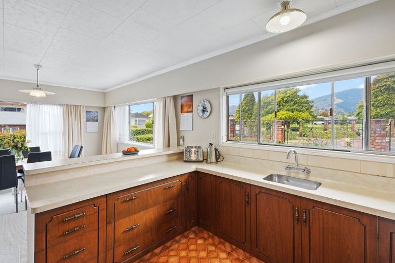 Photo of property in 15 Langbein Street, Stoke, Nelson, 7011