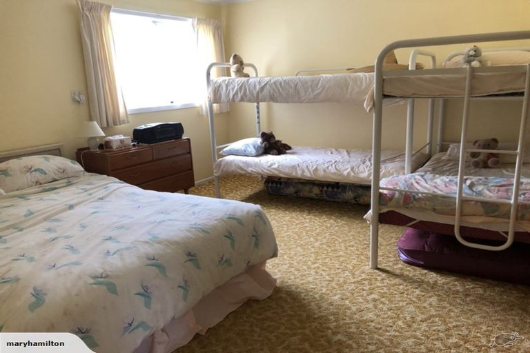 Photo of property in 41 Roretana Drive, Athenree, Katikati, 3177