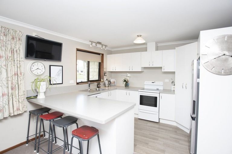 Photo of property in 72 Mackenzie Street, Winton, 9720