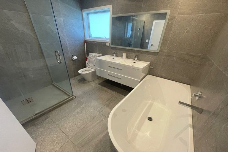 Photo of property in 131 Beach Road, Pahurehure, Papakura, 2113