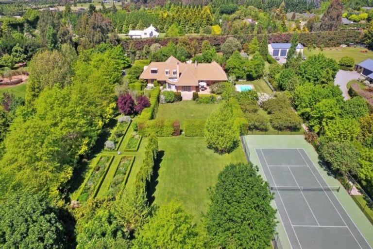 Photo of property in 11 Genesis Drive, West Melton, Christchurch, 7675