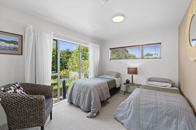 Photo of property in 12 Cotswolds Close, Otamatea, Whanganui, 4500