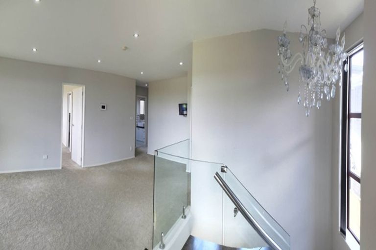 Photo of property in 48 Hughs Way, Flat Bush, Auckland, 2019