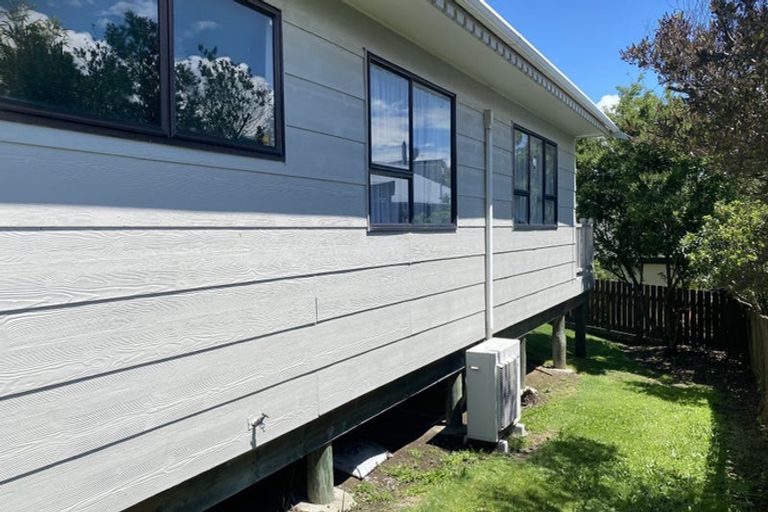 Photo of property in 1/118 Parkers Road, Tahunanui, Nelson, 7011