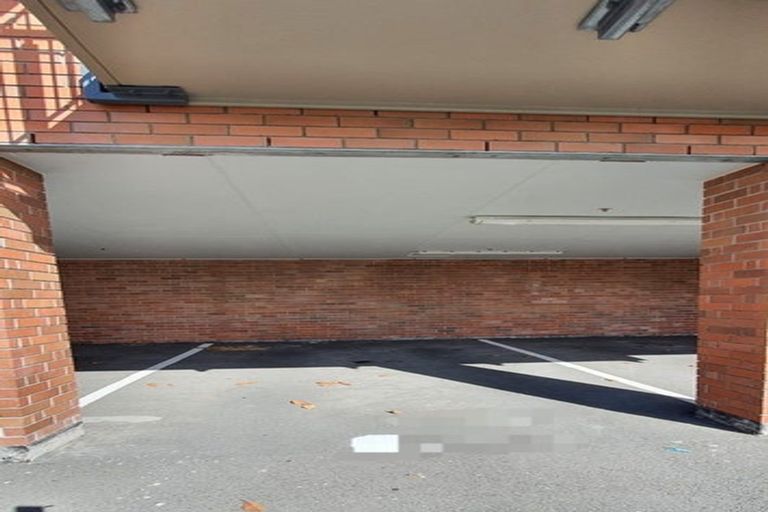 Photo of property in 5a/17 Crown Lynn Place, New Lynn, Auckland, 0600