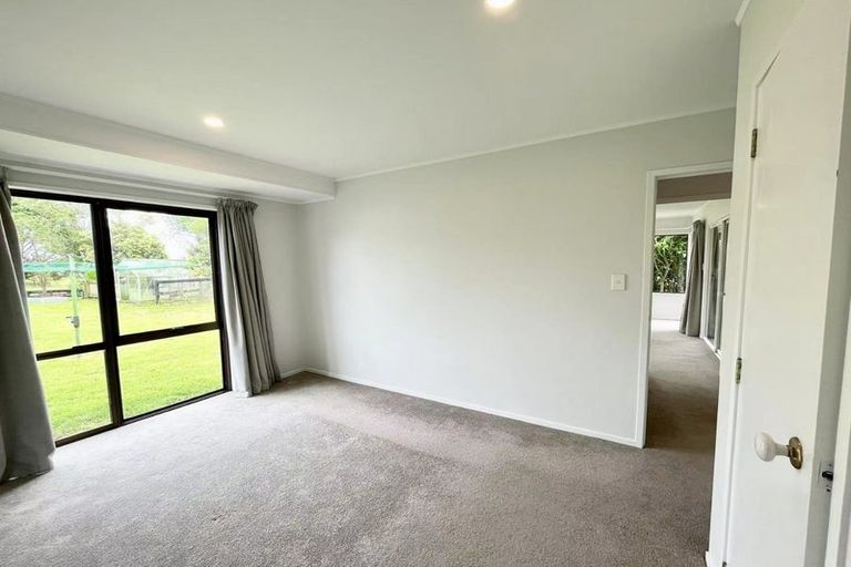 Photo of property in 143 Hamlin Road, Ardmore, Papakura, 2582
