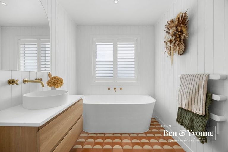 Photo of property in 50c Camp Road, Mount Wellington, Auckland, 1062