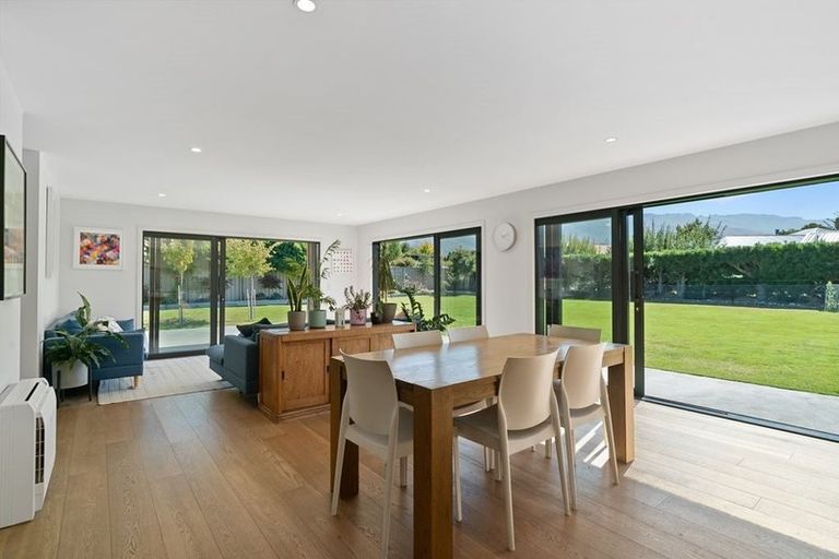 Photo of property in 26 Pisa Moorings Road, Mount Pisa, Cromwell, 9383