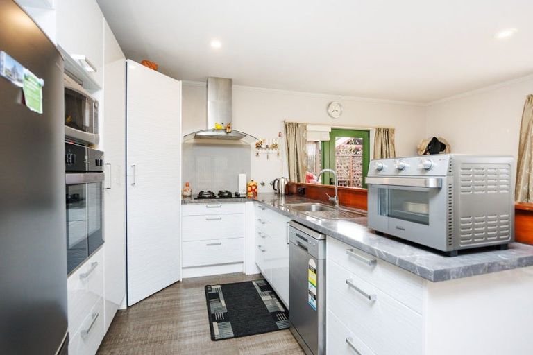 Photo of property in 8 Fraser Court, Roslyn, Palmerston North, 4414