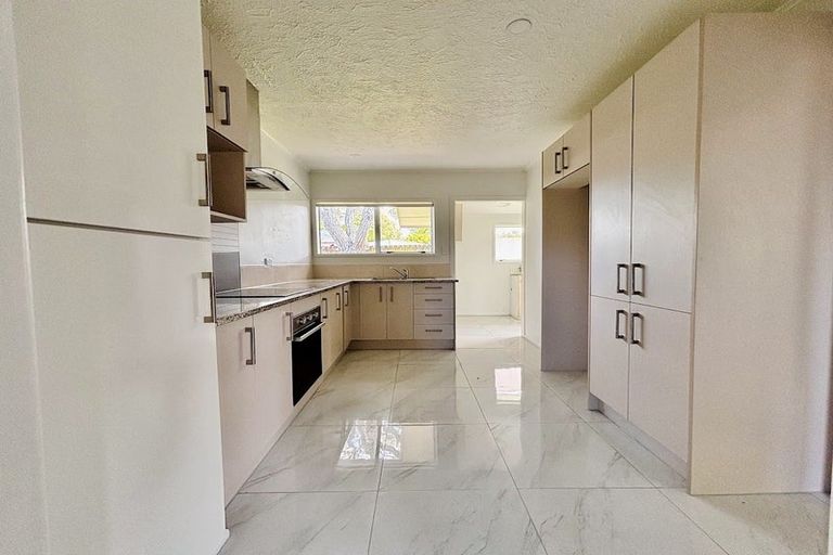 Photo of property in 2/8 Rimu Road, Manurewa, Auckland, 2102