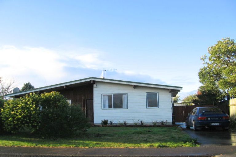 Photo of property in 41 Columbus Crescent, Flaxmere, Hastings, 4120