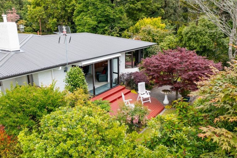 Photo of property in 14 Tainui Terrace, Inglewood, 4330