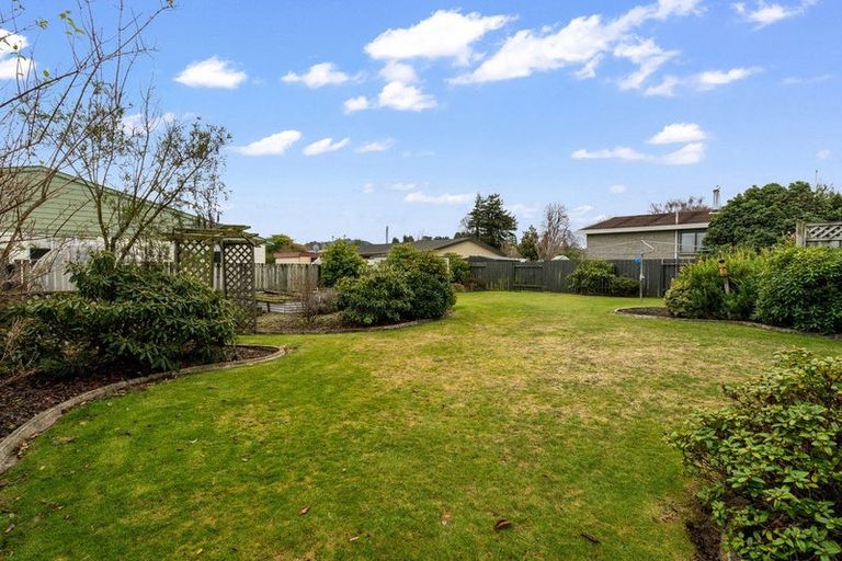 Photo of property in 9 Kerwood Place, Gore, 9710