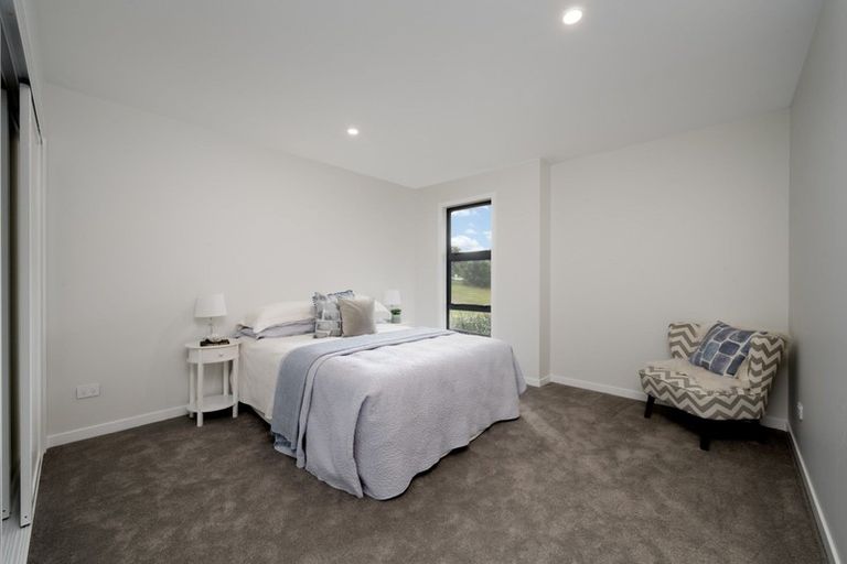 Photo of property in 8 Clovelly Road, Bucklands Beach, Auckland, 2012