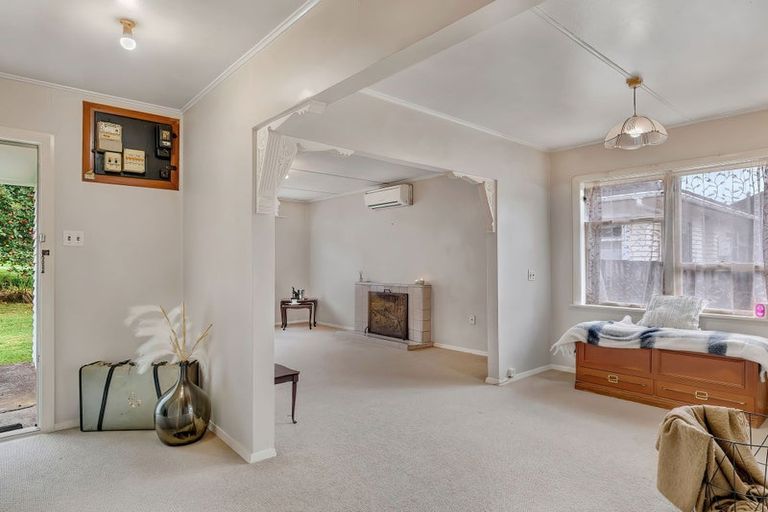 Photo of property in 58 Coast Road, Wainuiomata, Lower Hutt, 5014