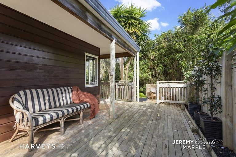 Photo of property in 21a Willerton Avenue, New Lynn, Auckland, 0600
