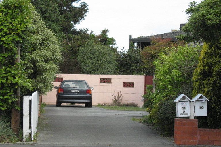 Photo of property in 2/10 Cutts Road, Russley, Christchurch, 8042