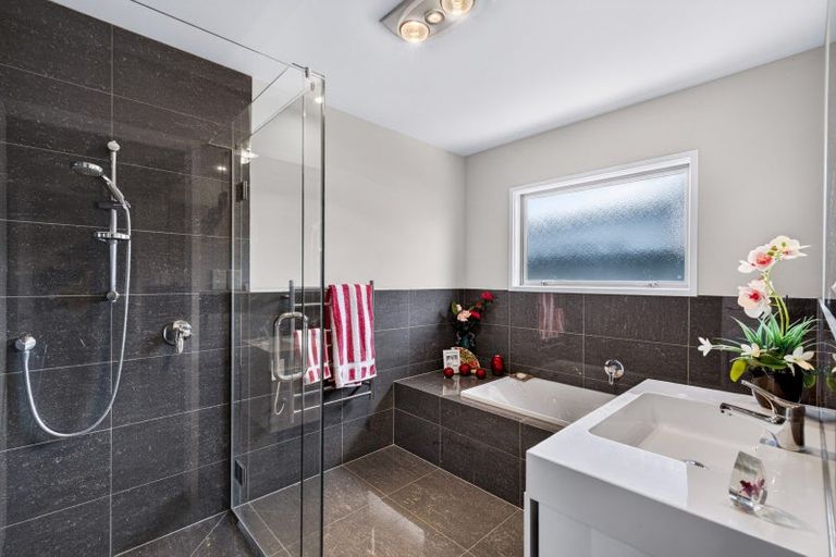 Photo of property in 39 Percy Berry Place, Havelock North, 4130