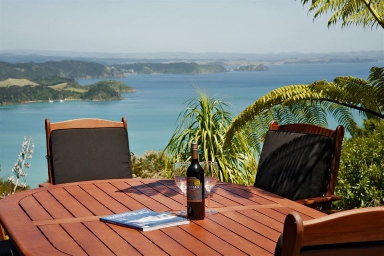 Photo of property in 106a Manawaora Road, Russell, 0272