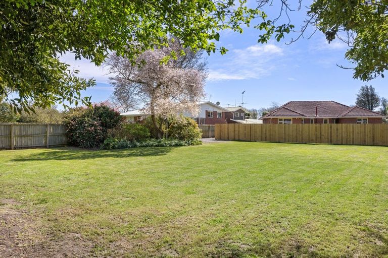 Photo of property in 37a Balrudry Street, Avonhead, Christchurch, 8042