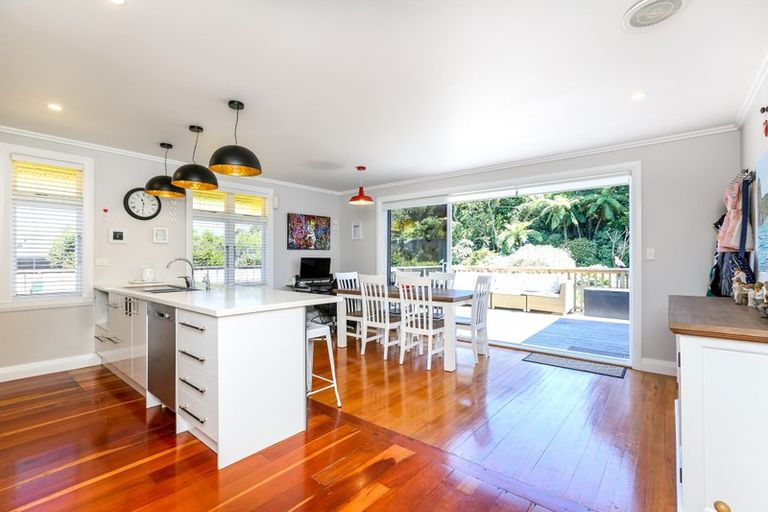Photo of property in 18 Aubrey Street, New Plymouth, 4310