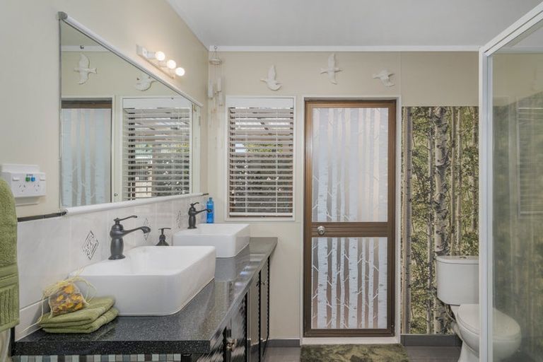 Photo of property in 28 Nicholas Avenue, Whitianga, 3510