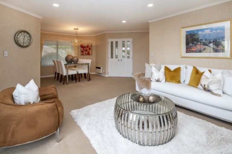 Photo of property in 7 Larkin Place, Somerville, Auckland, 2014