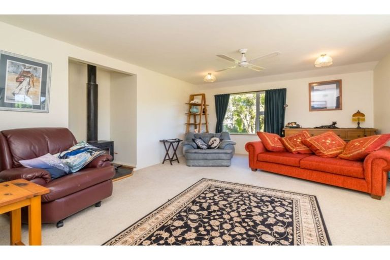 Photo of property in 2 Kamura Road, Karitane, Waikouaiti, 9471