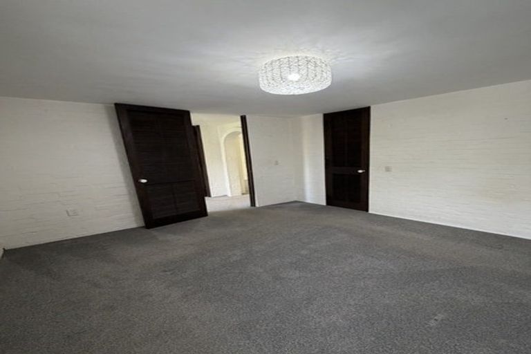 Photo of property in 141a Churton Drive, Churton Park, Wellington, 6037