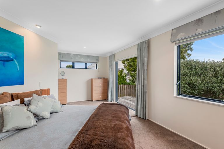 Photo of property in 10 Waimanu Place, Point Wells, Warkworth, 0986