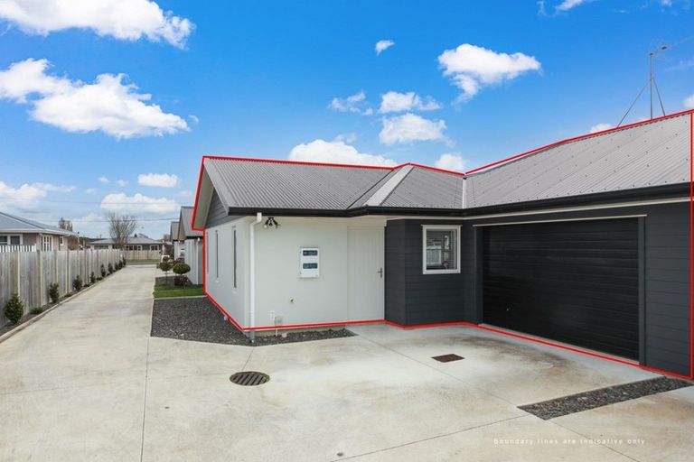 Photo of property in 3/28 Heath Street, Saint Andrews, Hamilton, 3200