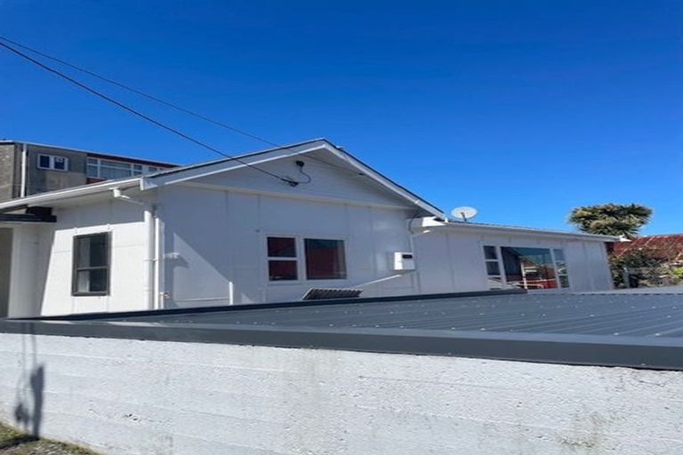 Photo of property in 185 Rintoul Street, Berhampore, Wellington, 6023